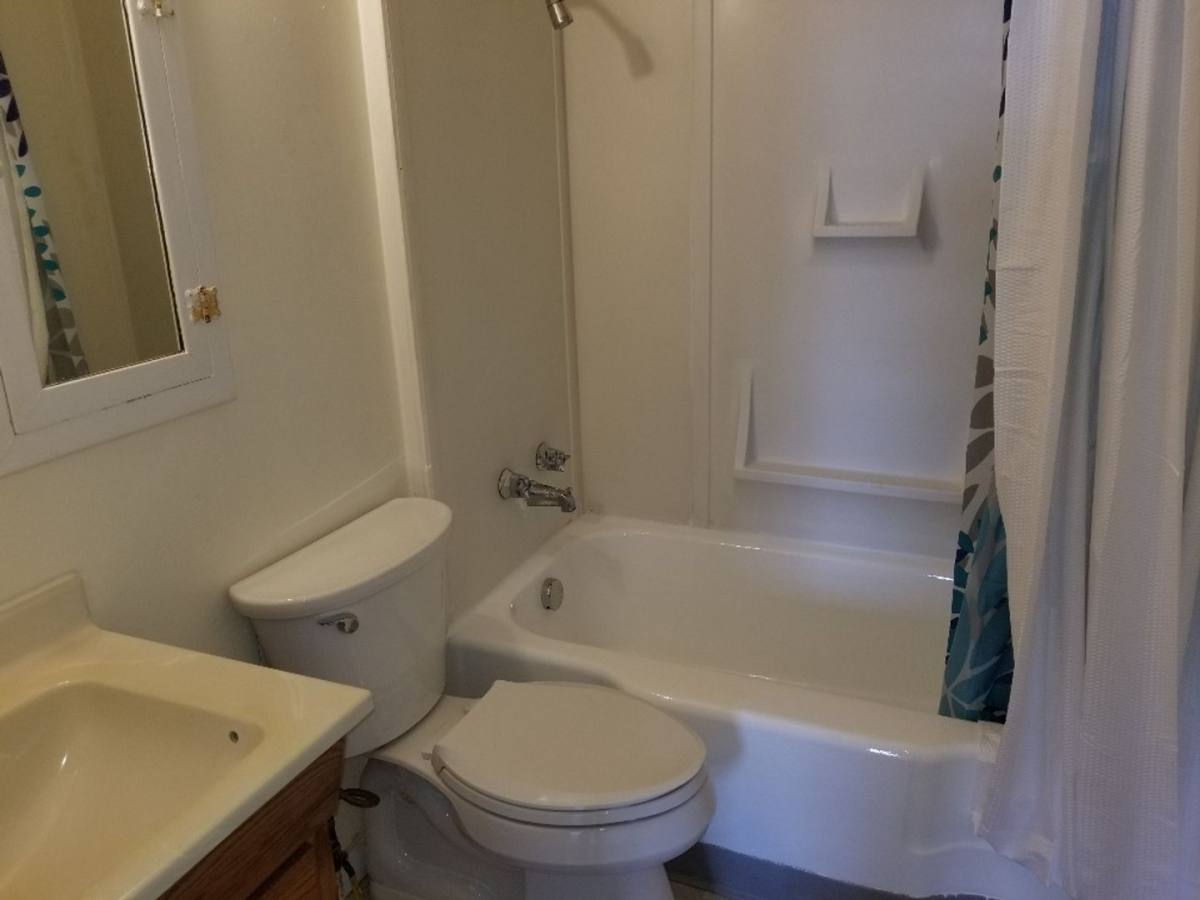 Apartment for rent at 150 E Everett, Sutherlin, OR 97479