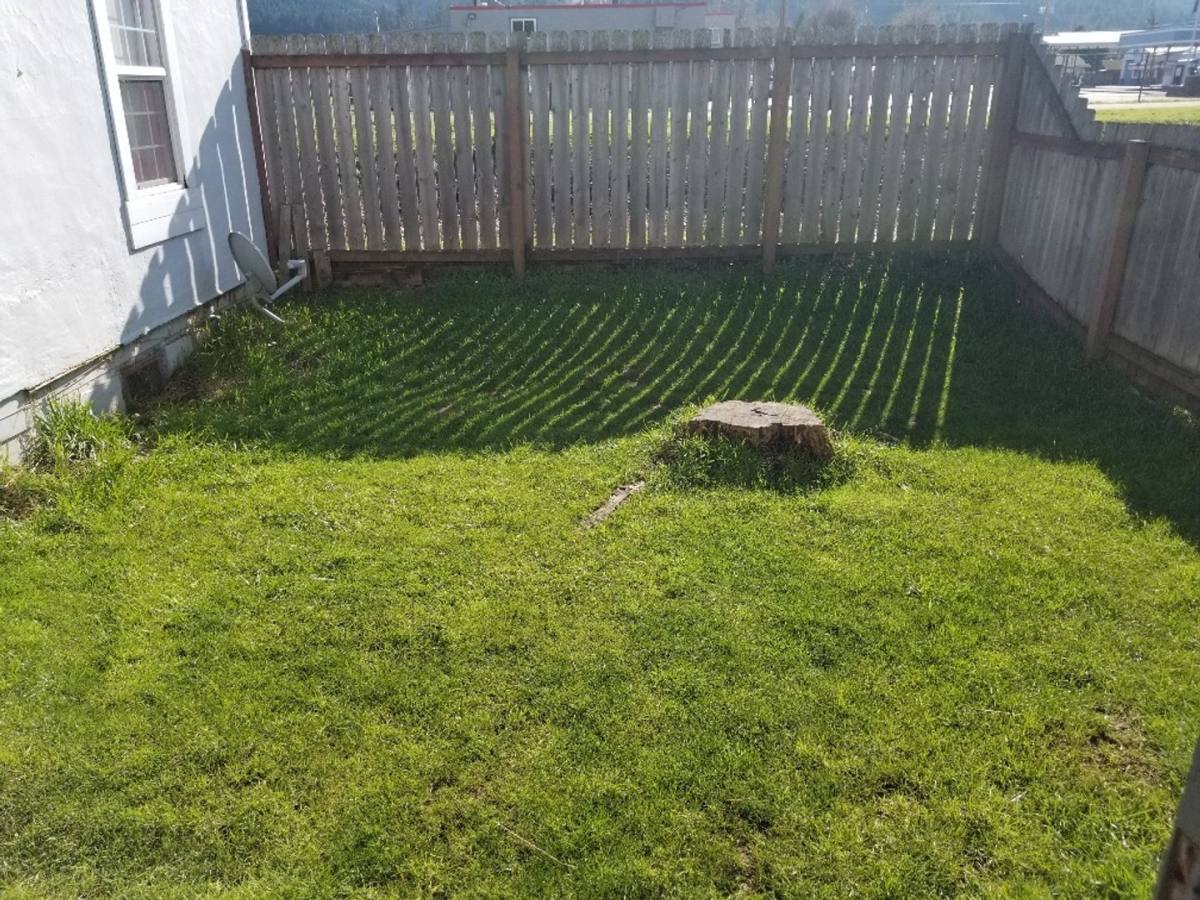Apartment for rent at 150 E Everett, Sutherlin, OR 97479