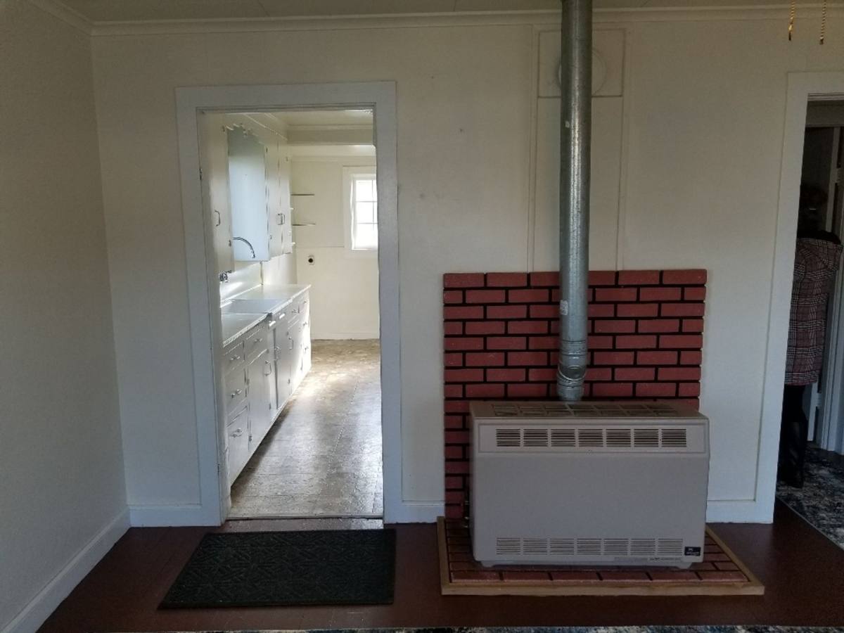 Apartment for rent at 150 E Everett, Sutherlin, OR 97479