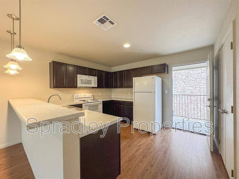 Apartment for rent at 255 E 5th Ave #123, Belton, TX 76513