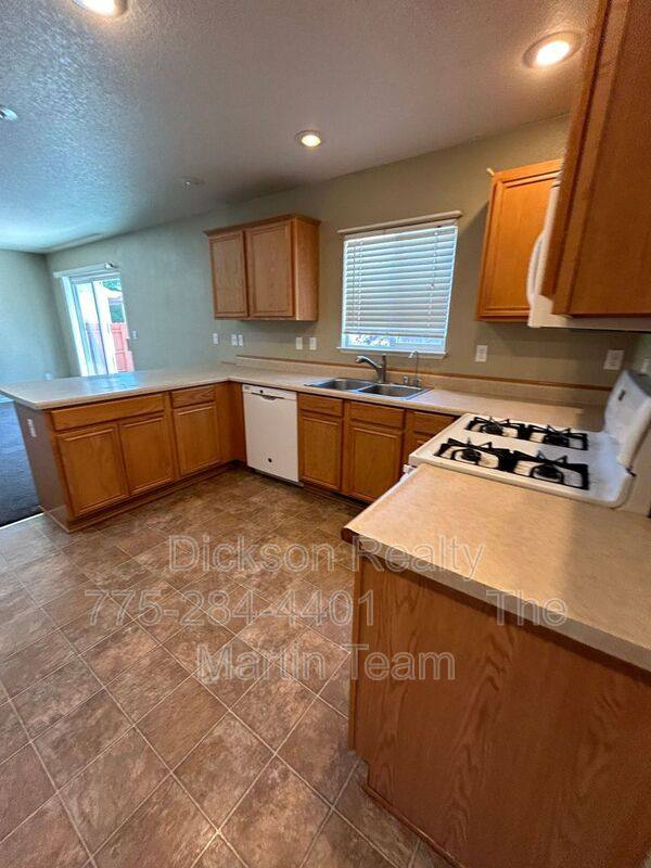 House for rent at 17910 Drift Creek Court, Reno, NV 89508