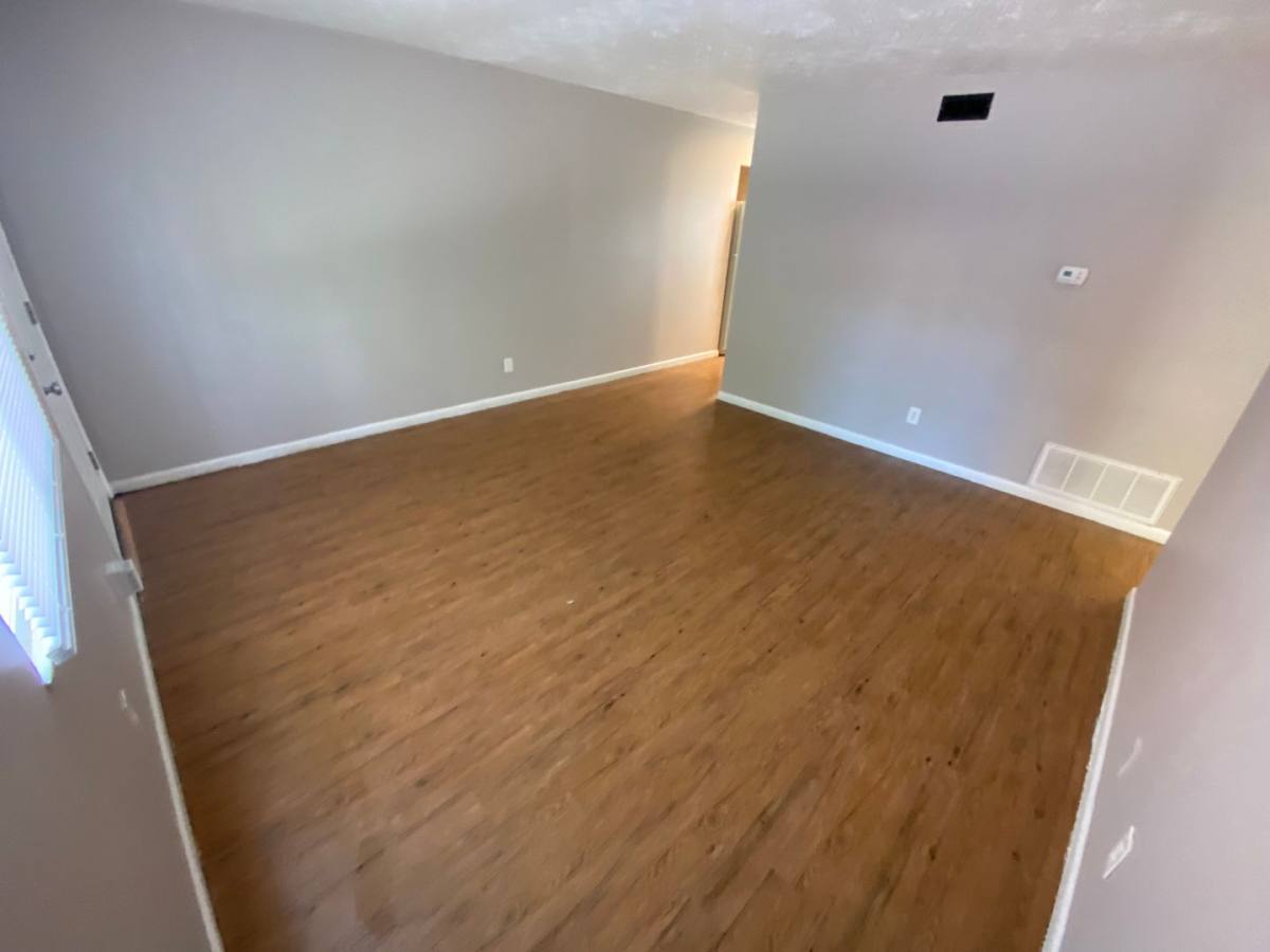 Apartment for rent at 451 Alden Ave, Columbus, OH 43201