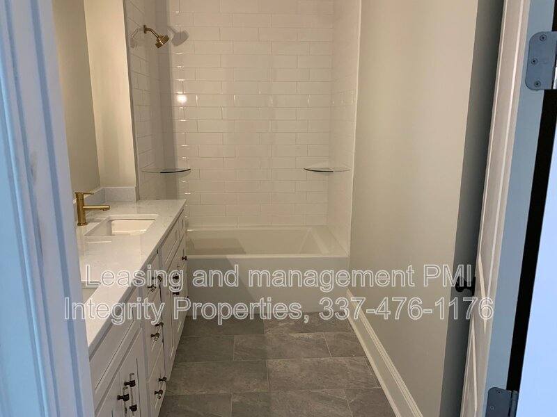 104 Shirekeep Lane, Lafayette, LA 70508 - Townhouse for Rent - Image 6