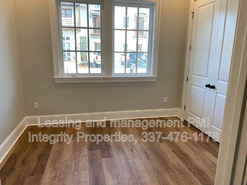 104 Shirekeep Lane, Lafayette, LA 70508 - Townhouse for Rent - Image 3