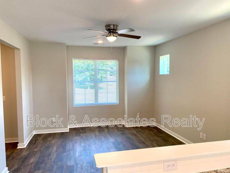 Townhouse for rent at 801 S Franklin St, Wake Forest, NC 27587