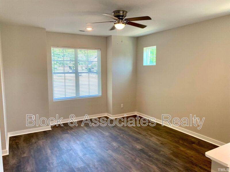 Townhouse for rent at 801 S Franklin St, Wake Forest, NC 27587