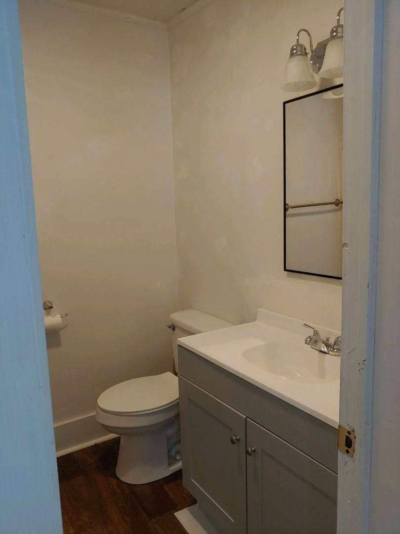 Apartment for rent at 318 S Limestone St, Gaffney, SC 29340