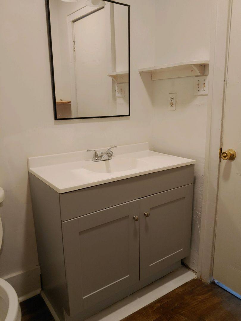 Apartment for rent at 318 S Limestone St, Gaffney, SC 29340