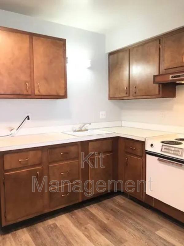 Apartment for rent at 830 W Alexis, Toledo, OH 43612