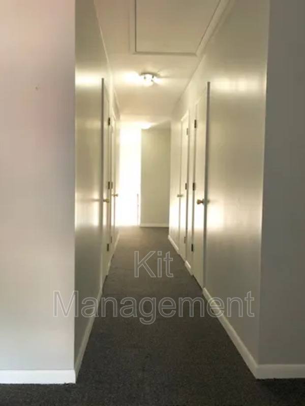 Apartment for rent at 830 W Alexis, Toledo, OH 43612