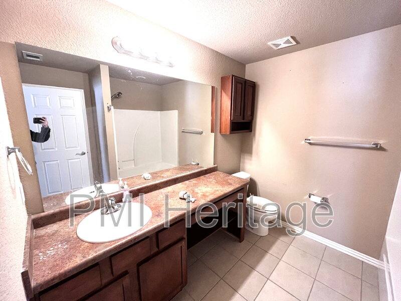 House for rent at 3200 SW Windrift Ave #1, Bentonville, AR 72713