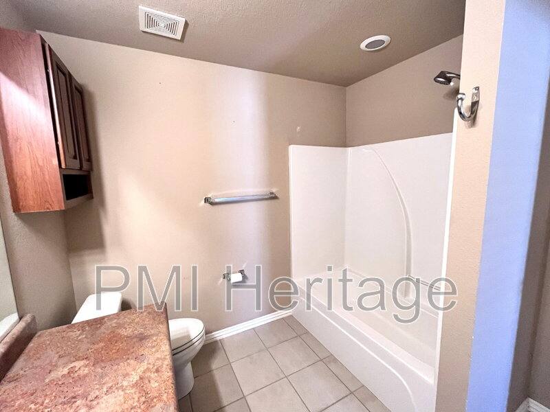 House for rent at 3200 SW Windrift Ave #1, Bentonville, AR 72713