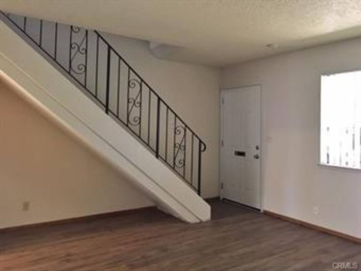 Apartment for rent at 1072 Chestnut St, Chico, CA 95928