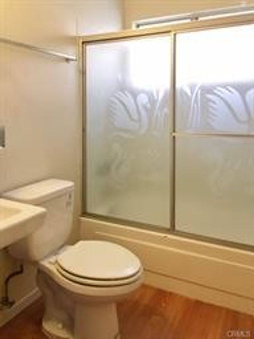 Apartment for rent at 1072 Chestnut St, Chico, CA 95928