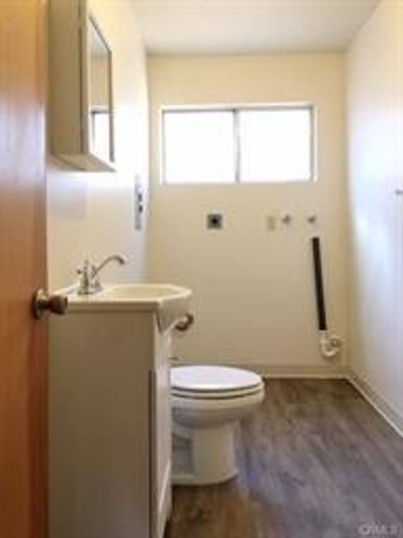 Apartment for rent at 1072 Chestnut St, Chico, CA 95928