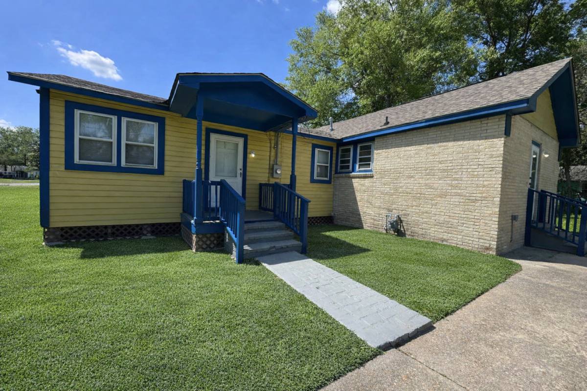 House for rent at 2127 N 71st Ave, Baton Rouge, LA 70807