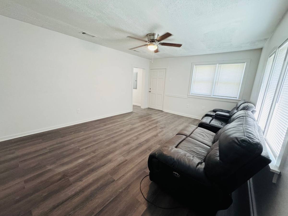 House for rent at 2127 N 71st Ave, Baton Rouge, LA 70807