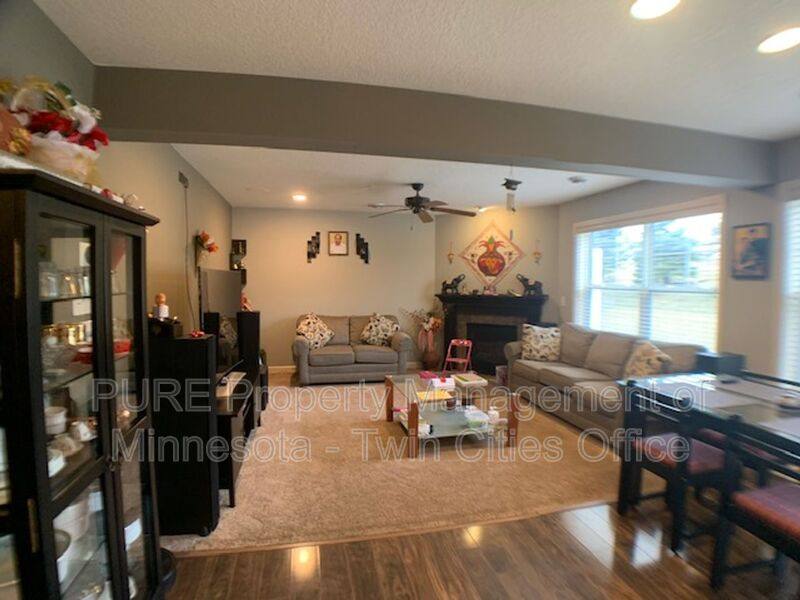 Townhouse for rent at 3467 Chestnut Lane, Saint Paul, MN 55123