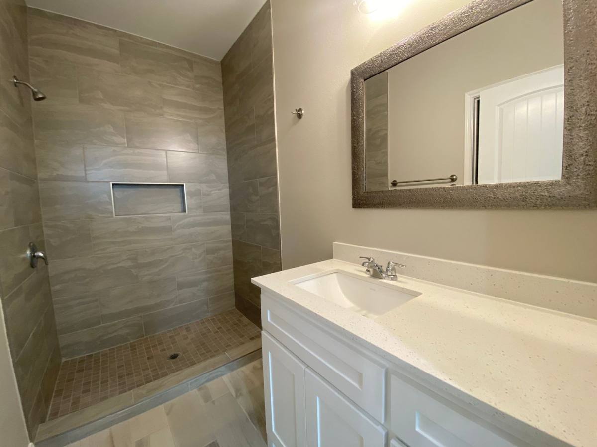 Apartment for rent at 13966 Fortuna Bay Dr, Corpus Christi, TX 78418