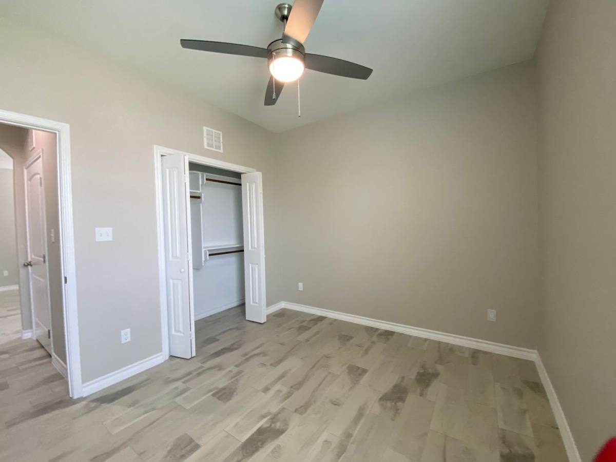Apartment for rent at 13966 Fortuna Bay Dr, Corpus Christi, TX 78418