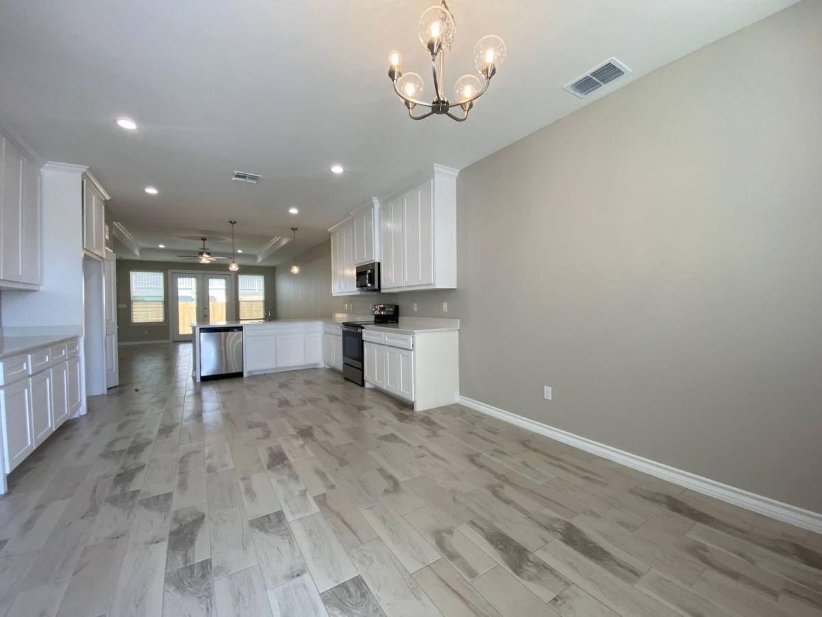 Apartment for rent at 13966 Fortuna Bay Dr, Corpus Christi, TX 78418