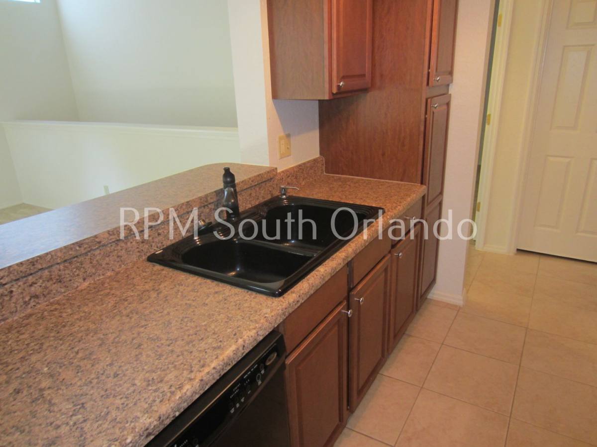 Condo for rent at 1611 Columbia Arms Circle, Kissimmee, FL 34741
