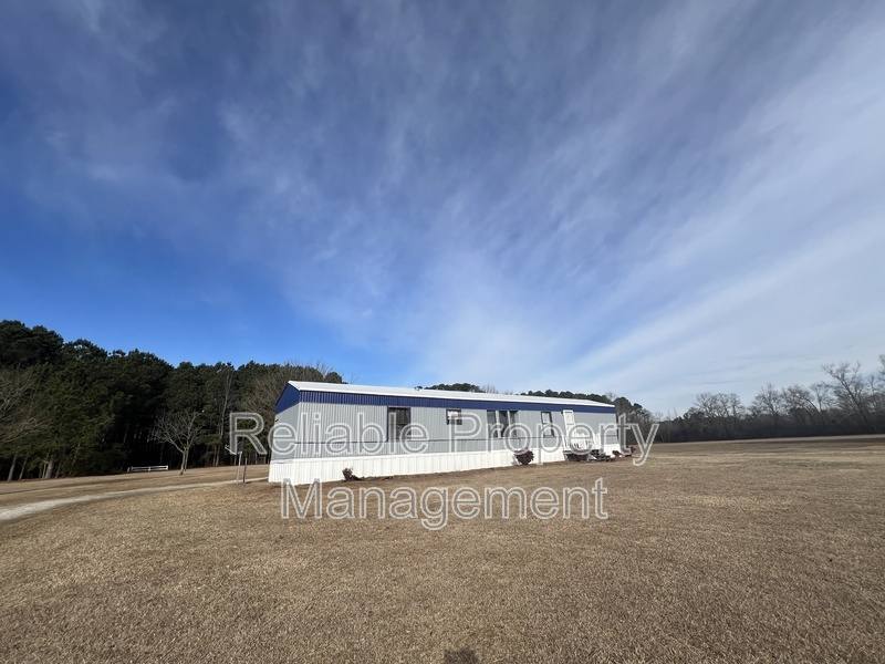 House for rent at 905 Obj Rd, Godwin, NC 28344