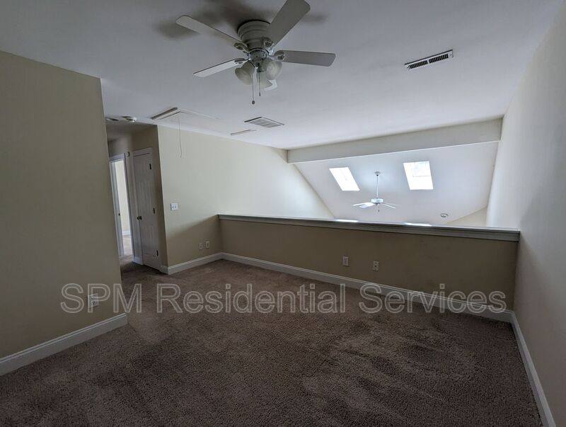 Townhouse for rent at 233 Racine Dr #18, Wilmington, NC 28403