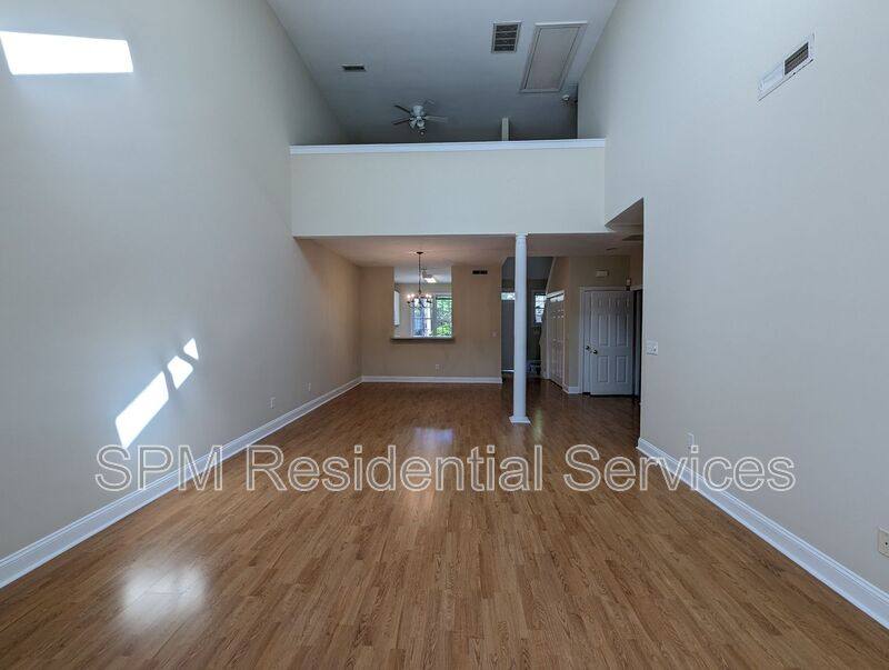 Townhouse for rent at 233 Racine Dr #18, Wilmington, NC 28403