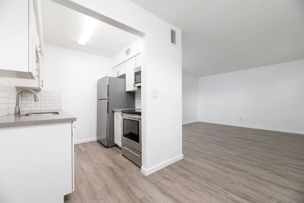 Apartment for rent at 1401 NE 17th Court, Fort Lauderdale, FL 33305