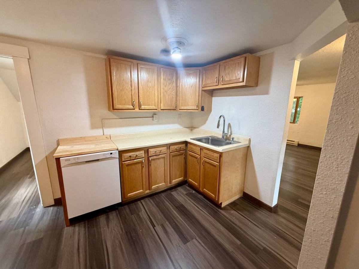 Apartment for rent at 210 N 1st Ave, Wausau, WI 54401