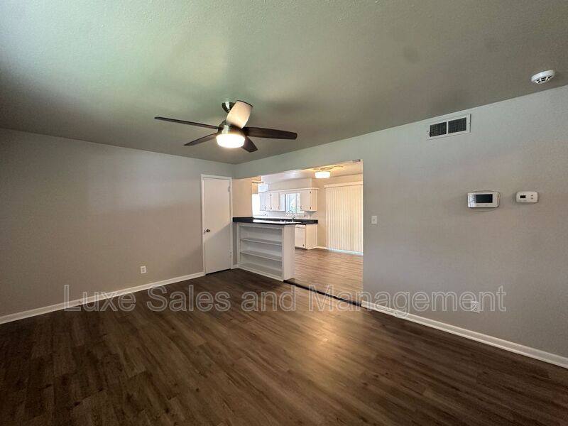 House for rent at 407 W Fairchild Dr, Oklahoma City, OK 73110