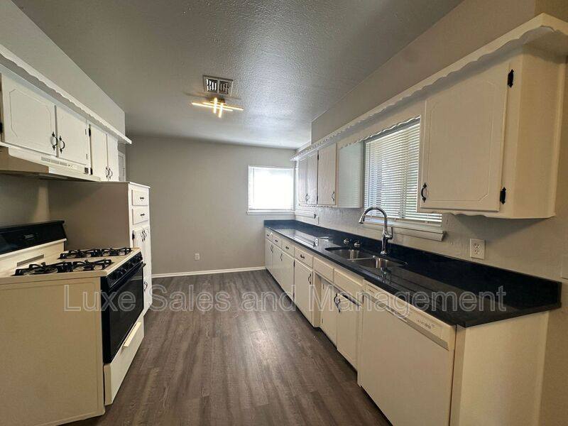 House for rent at 407 W Fairchild Dr, Oklahoma City, OK 73110