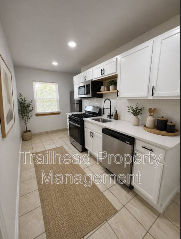Apartment for rent at 316 E Gregory #3W, Kansas City, MO 64114