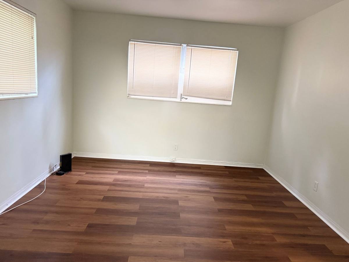 Apartment for rent at 317 N 61st Terrace, Hollywood, FL 33024