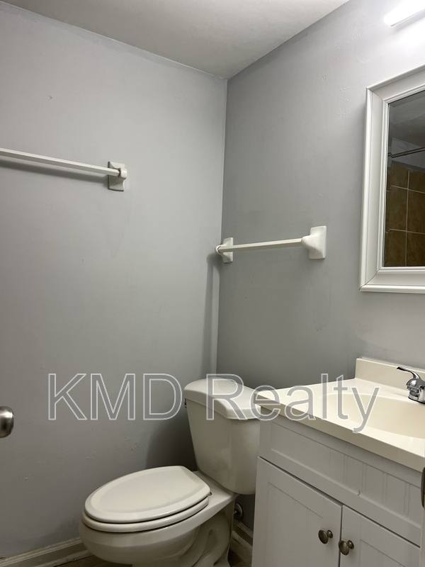 Condo for rent at 1624 Arlyn Circle #H, Charlotte, NC 28213