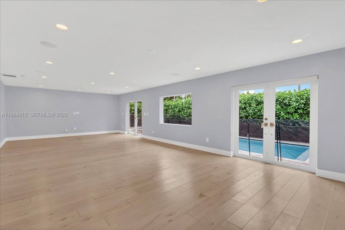 House for rent at 10330 SW 51st St, Miami, FL 33165