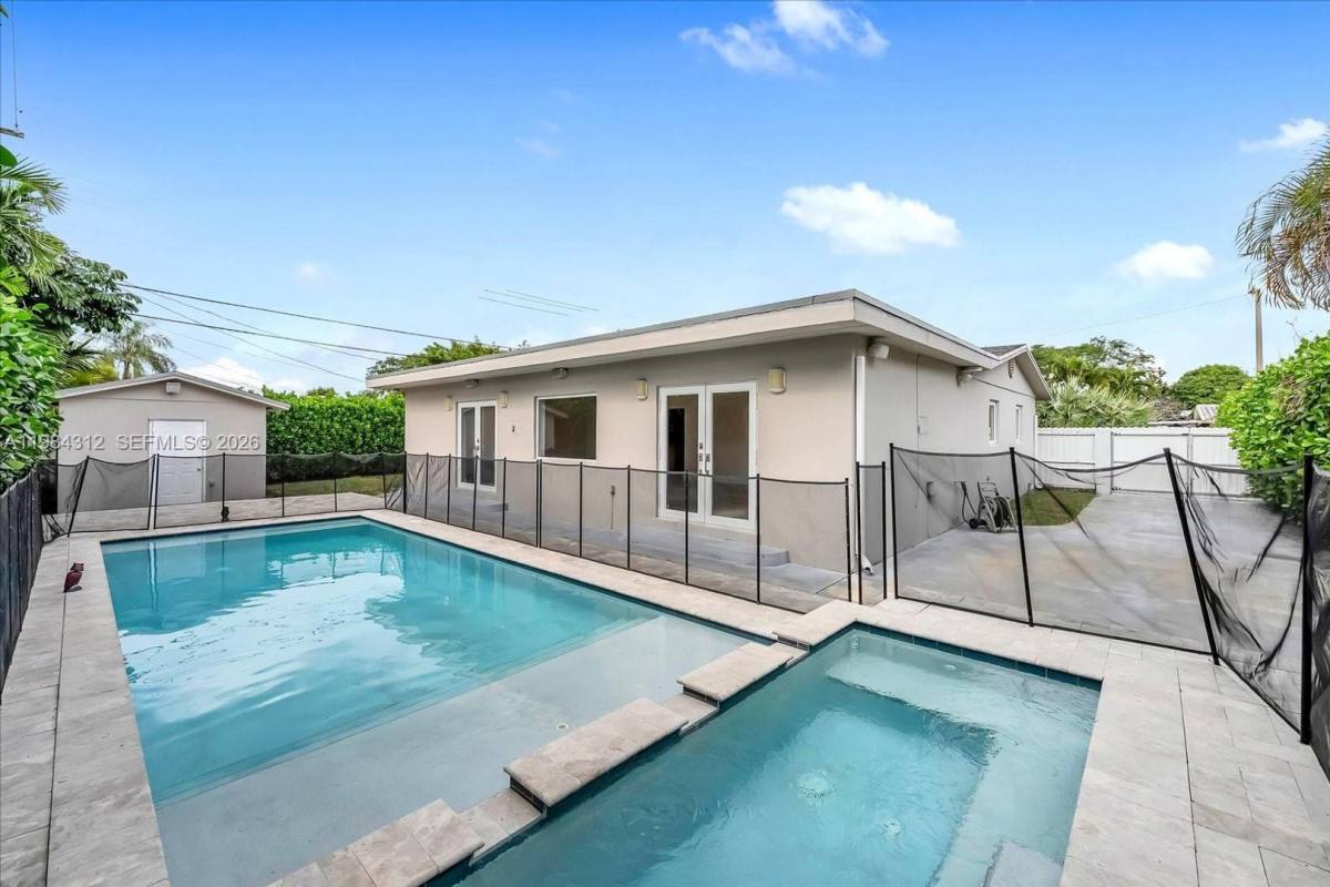 House for rent at 10330 SW 51st St, Miami, FL 33165