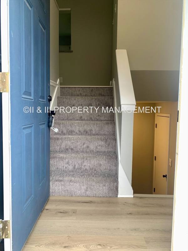 815 E Johnston St, Olathe, KS 66061 - House for Rent - Image 3