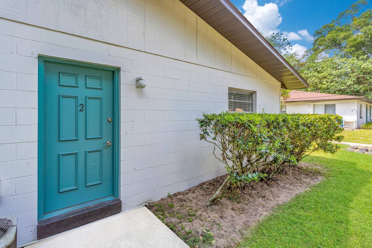 Apartment for rent at 580 SW 23rd Place, Ocala, FL 34471