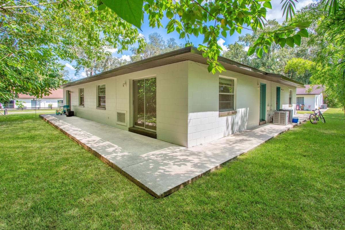 Apartment for rent at 580 SW 23rd Place, Ocala, FL 34471