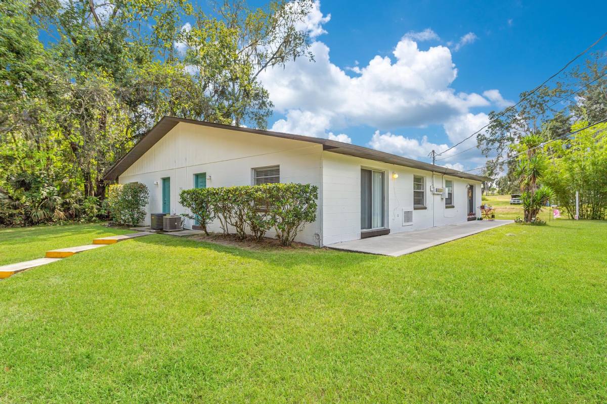 Apartment for rent at 580 SW 23rd Place, Ocala, FL 34471