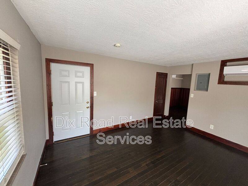 House for rent at 24 E St S #B, Hamilton, OH 45013