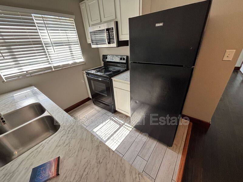 House for rent at 24 E St S #B, Hamilton, OH 45013
