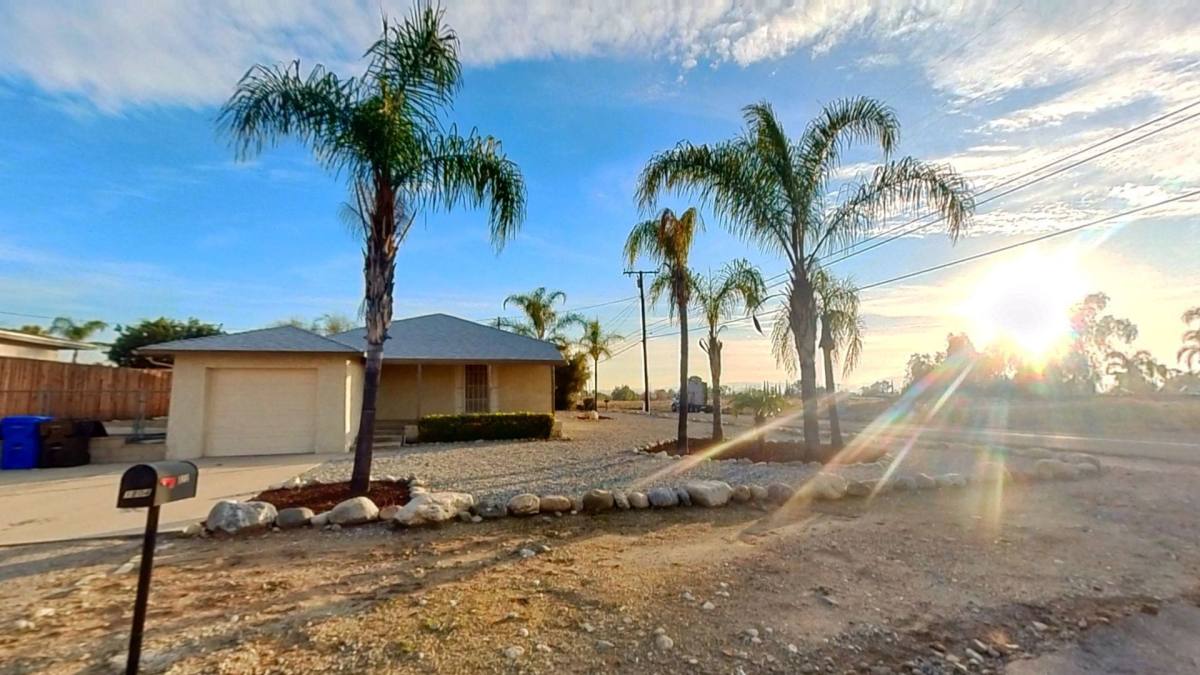 Townhouse for rent at 1804 Capri, Mentone, CA 92359
