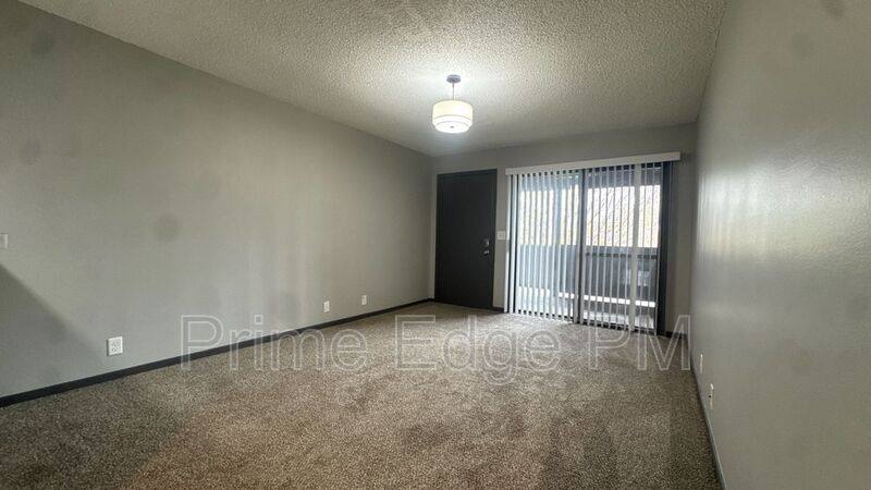 Apartment for rent at 1121 N 28th St #12, Lincoln, NE 68503