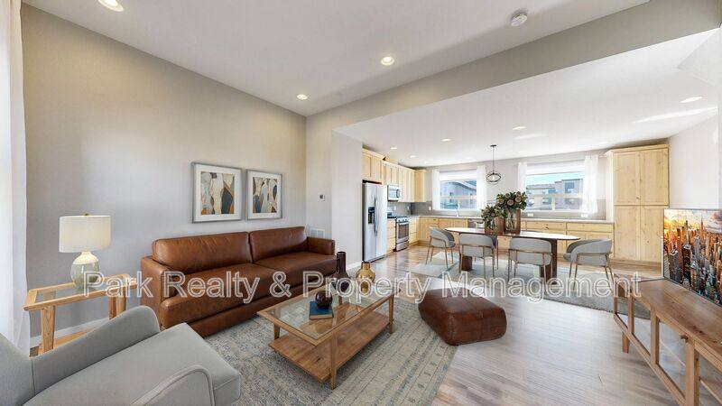Townhouse for rent at 9076 E 50th Ave, Denver, CO 80238