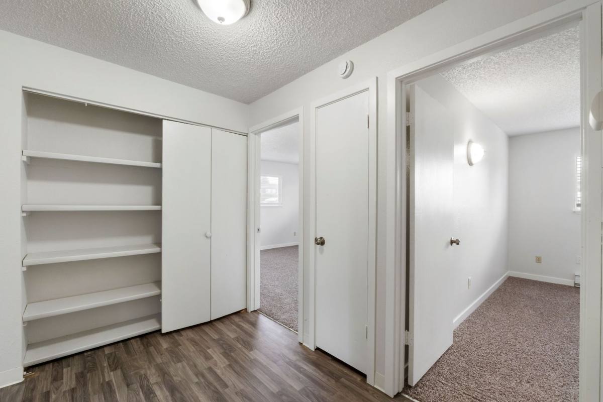Apartment for rent at 1200 Eastmont Ave, East Wenatchee, WA 98802