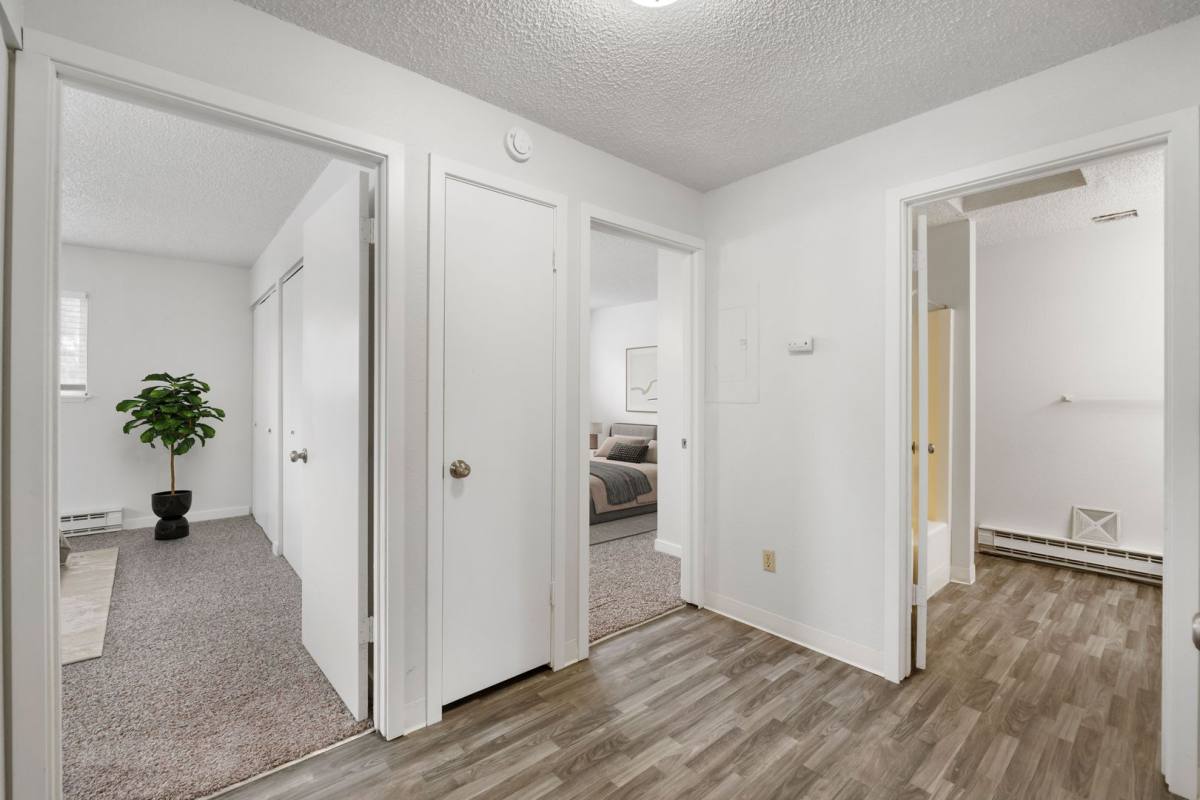 Apartment for rent at 1200 Eastmont Ave, East Wenatchee, WA 98802