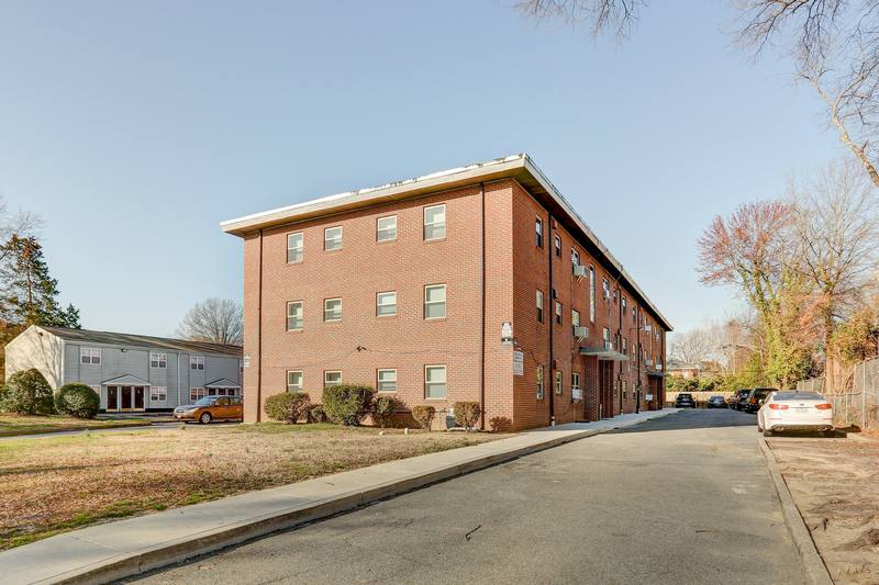 Apartment for rent at 3916 Chamberlayne Ave #4A, Richmond, VA 23227